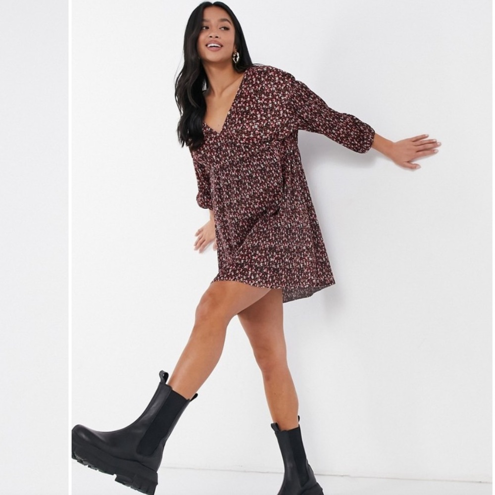 Petite Mini Plisse Smock Dress in Red Micro Floral